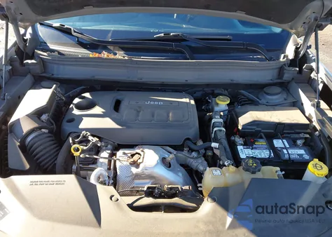 2020 Jeep Cherokee Limited 4X4 из США, поврежденный, VIN 1C4PJMDN7LD567974